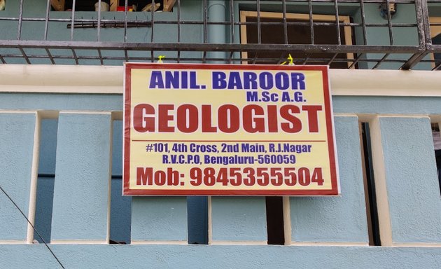 Photo of Geologist Anil Baroor