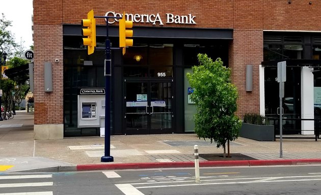 Photo of Comerica Bank