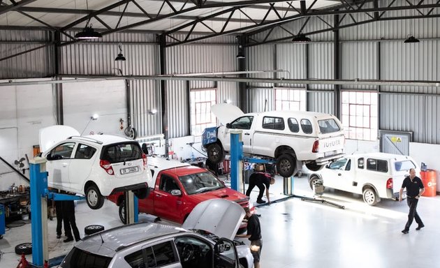 Photo of Steves Auto Clinic Cape Town