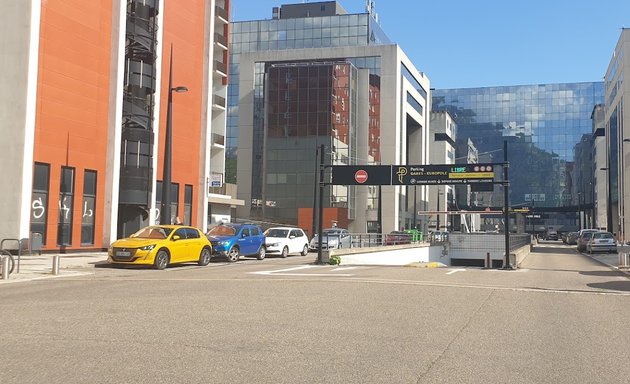 Photo de Parking Grenoble Gares Europole - PARK GRENOBLE ALPES METROPOLE