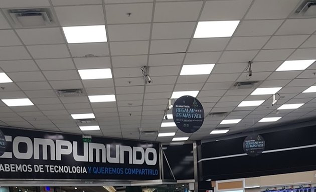 Foto de Compumundo Rosario - Portal Shopping