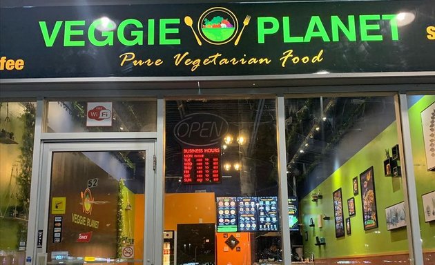 Photo of Veggie Planet Vaughan - Pizza, Burger & Indian Street Food Restaurant in Vaughan
