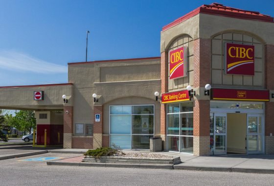 Photo of CIBC Branch with ATM