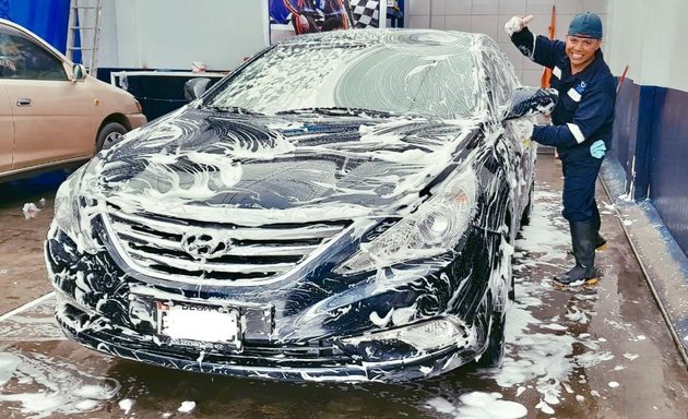 Foto de Car Wash MAKY