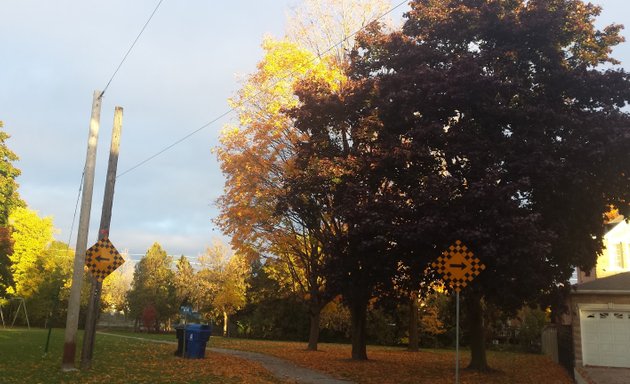 Photo of Garden Avenue Parkette