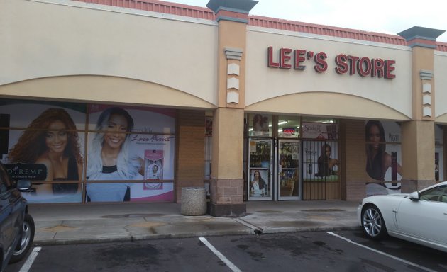Photo of Lee's Store