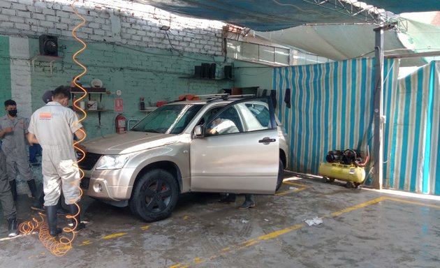 Foto de Pio Xii Car Wash