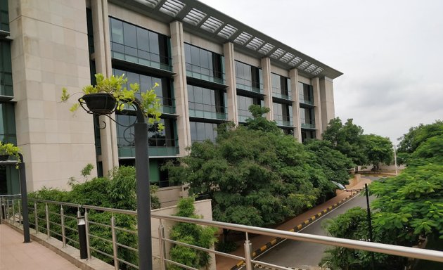Photo of Microsoft Building 2