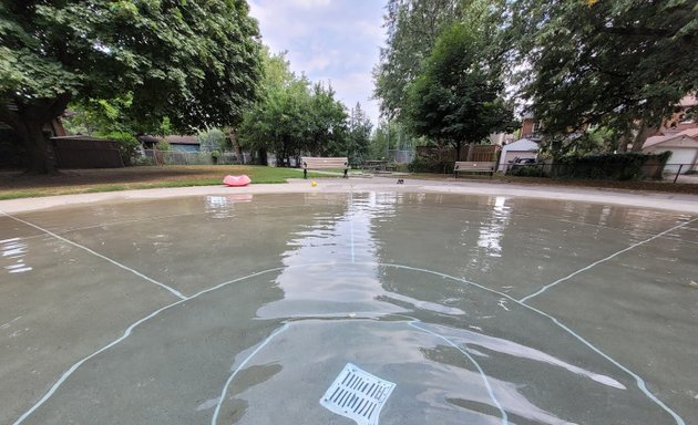 Photo of Woburn Avenue Playground