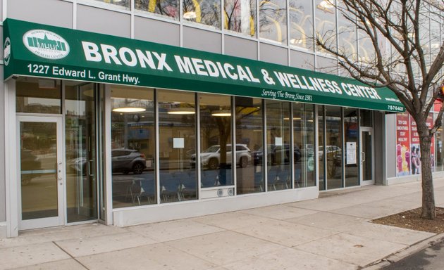 Photo of Bronx Medical & Wellness Center (Morris Heights Medical Center)