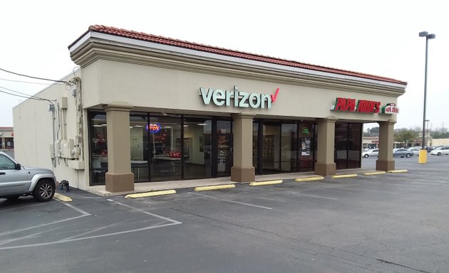 Photo of Verizon Authorized Retailer - Russell Cellular