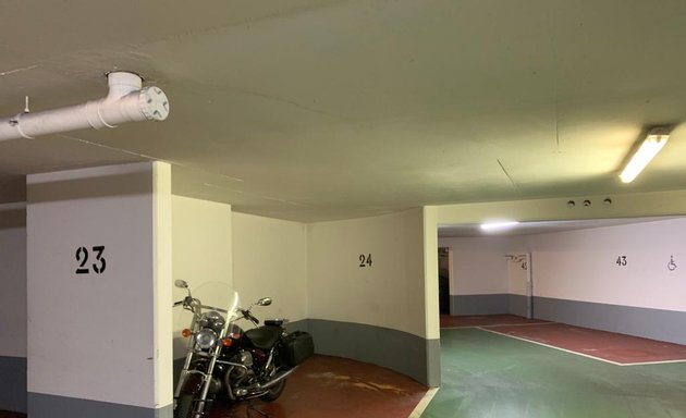 Photo de 12.5 parking vélo - scooter - moto - Soult Rottembourg