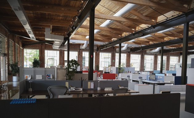 Photo of Herman Miller Showroom for Trade Clients