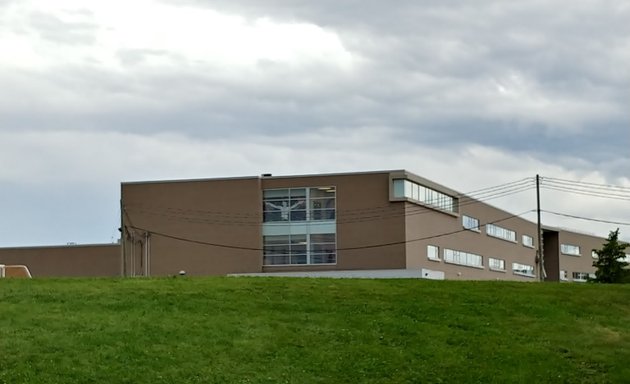 Photo of St. Jean de Brebeuf Catholic High School