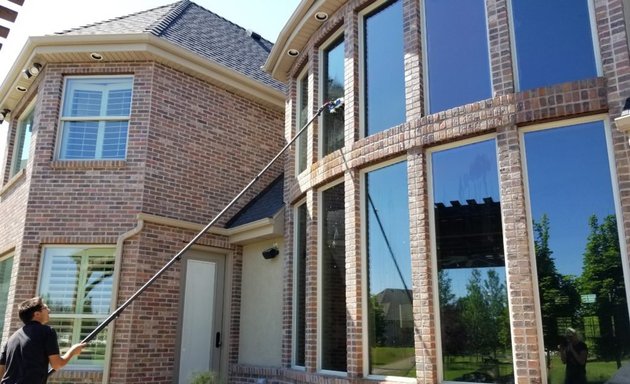 Photo of Professional Window Cleaning Oakville