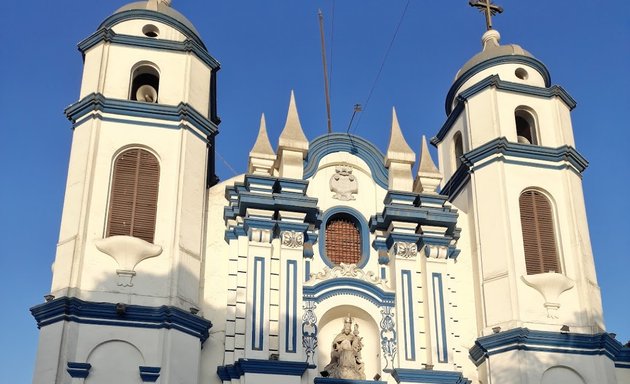 Foto de Santuario Mariano Archidiocesano de La Virgen del Carmen de Lima