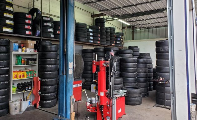 Photo of jc Tire Shop
