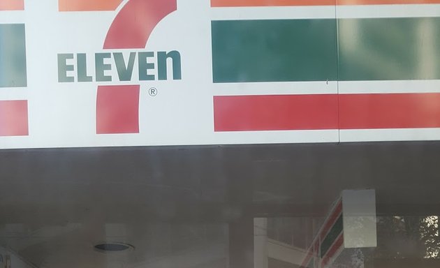 Photo of 7-Eleven Royal Melbourne