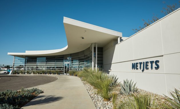 Photo of NetJets Private Boarding Lounge (VNY)