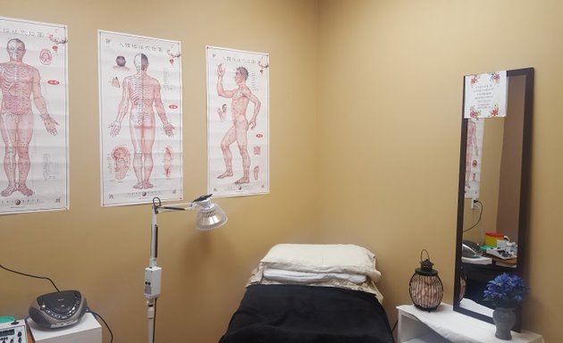Photo of StoonRMT Primrose - Massage, Acupuncture, Yoga