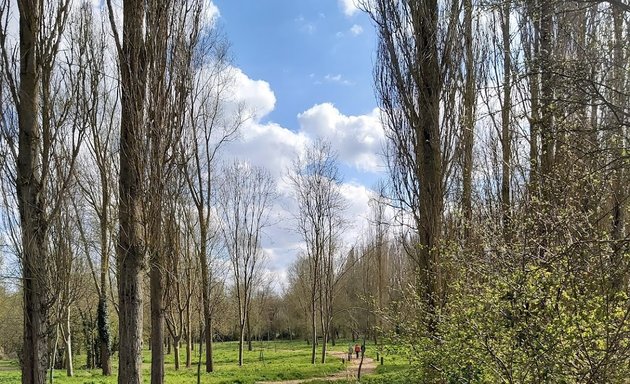 Photo of Waterhall Park