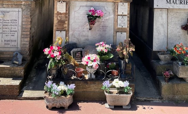 Photo de Cimetière de Terre Cabade