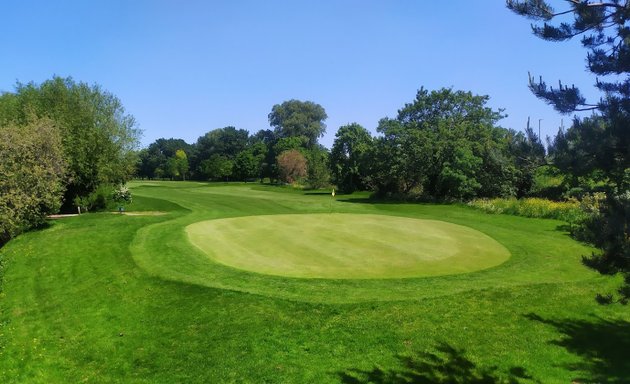 Photo of Perivale Park