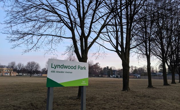 Photo of Lyndwood Park