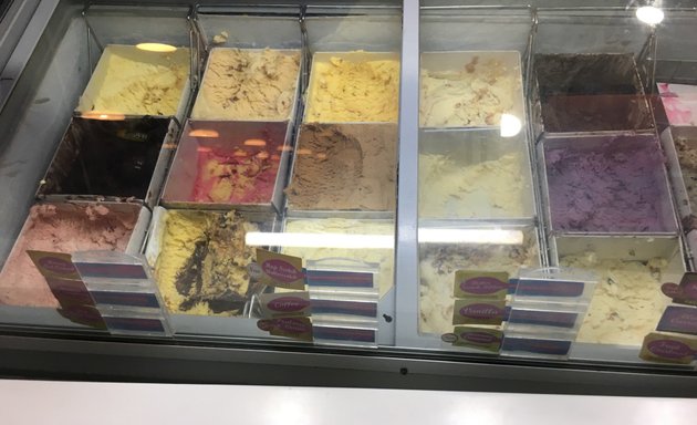 Photo of Baskin Robbins