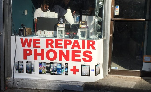 Photo of Cell Phone Repair UES