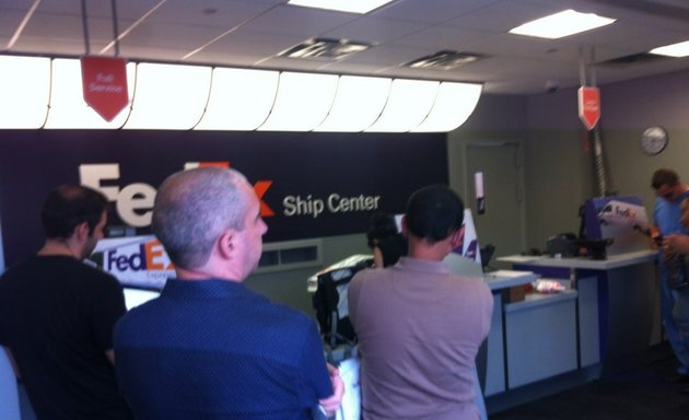 Photo of FedEx Ship Center