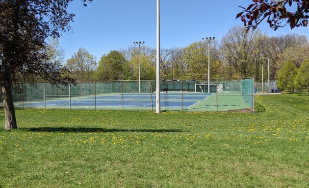 Photo of Gwendolen Park Tennis Club