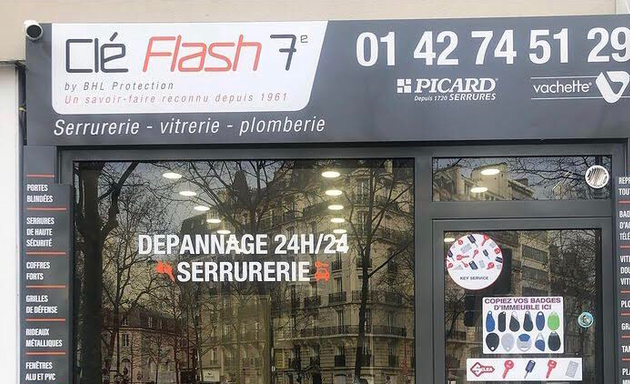 Photo de BHL PROTECTION locksmith paris 7 - Picard Serrures