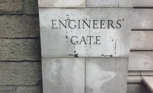 Photo of Engineers' Gate