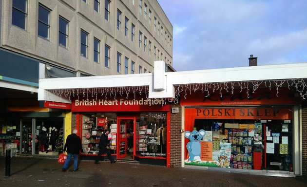 Photo of Bramley Shopping Centre