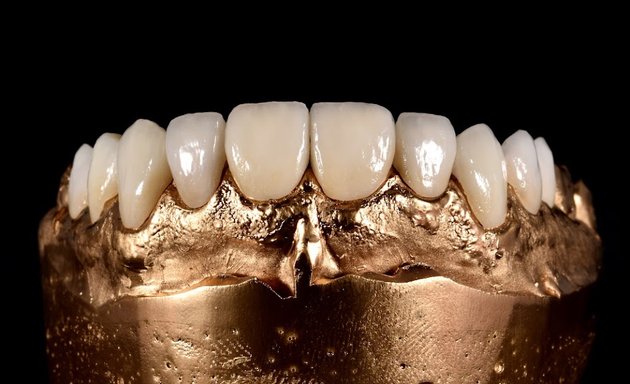 Foto de Prótesis dental - KL Dental