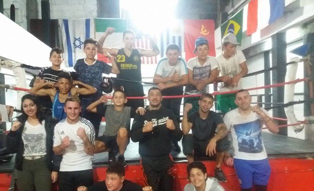 Foto de Academia de boxeo canillitas