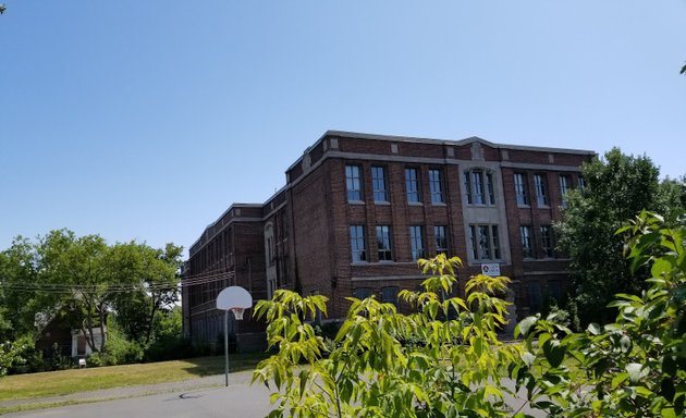 Photo of Elizabeth High School