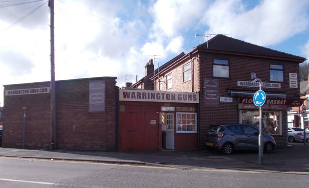 Photo of Warrington Guns