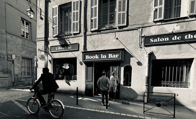 Photo de Book In Bar - Librairie et café