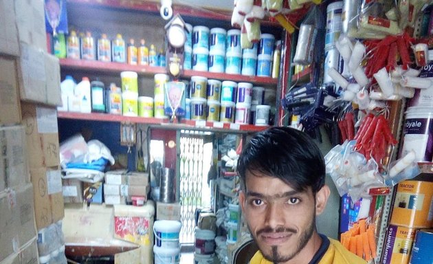 Photo of Prakash Paint And Hardware Store.