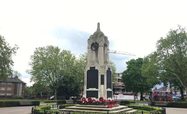 Photo of East Ham WW1 Memorial