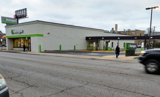 Photo of Huntington Bank