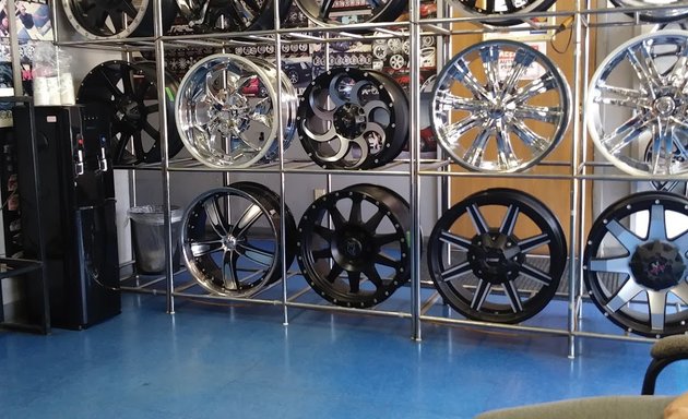 Photo of OKC tires & wheels