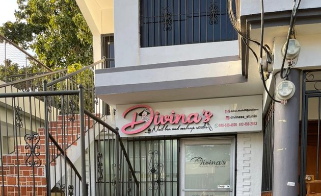 Foto de Divina's nail bar and makeup studio