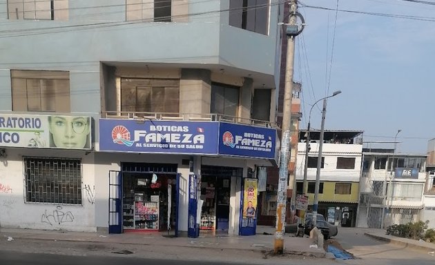 Foto de Boticas Fameza - Villa 4