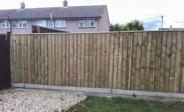 Photo of Heard and son fencing