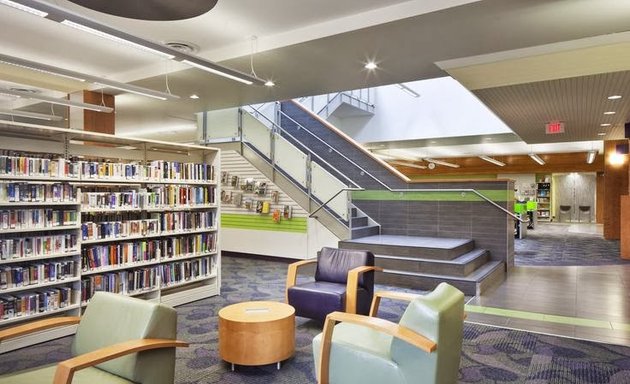 Photo of Toronto Public Library - Richview Branch