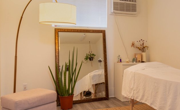 Photo of Daphne Lim Acupuncture and Holistic Medicine