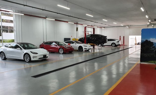 Foto de Tesla Center Guadalajara